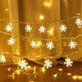 thumbnail image 3 of Luces navideñas, cadena de luces de copo de nieve con pilas de 20 pies, 40 LED para dormitorio de jardín, 3 of 5