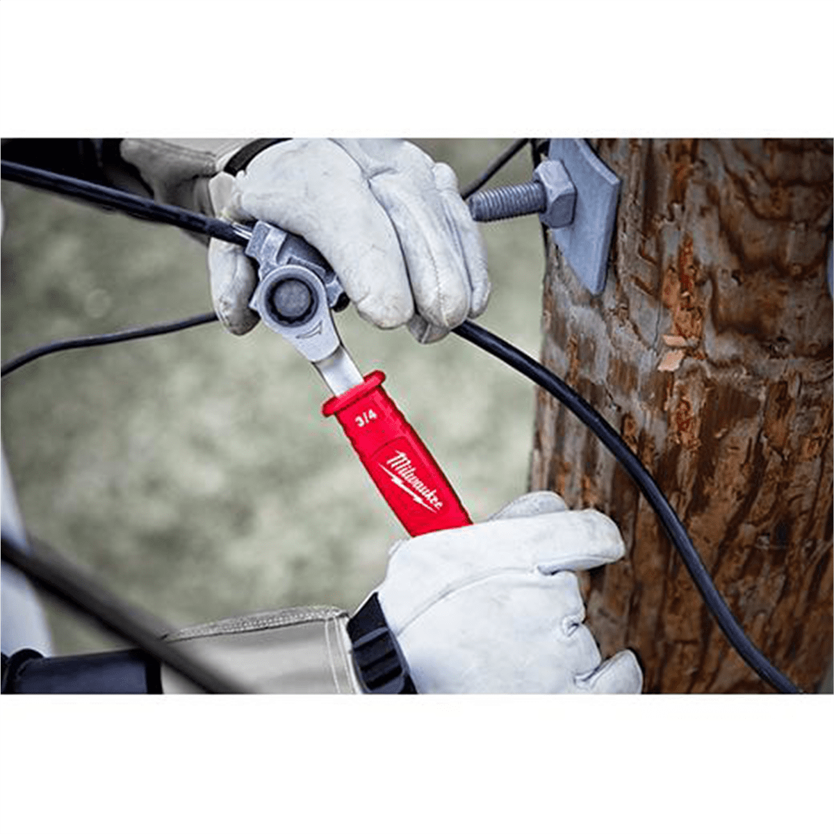 Milwaukee Tool Lineman�s 2in1 Insulated Ratcheting Box Wrench