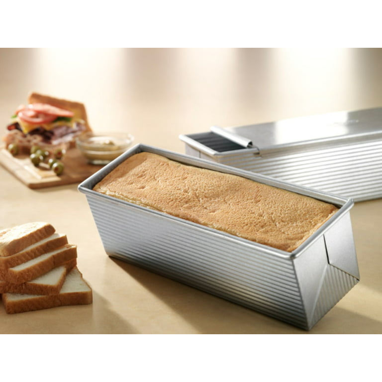 USA Pan Bakeware Pullman Loaf Pan with Cover 13 x 4 inch Nonstick & Quick
