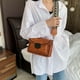 thumbnail image 4 of Bolso de un solo hombro para mujer, bolso de mensajero de piel sintética para citas, bolso de mensajero con forma retro, 4 of 5