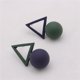 thumbnail image 3 of Pendientes de Perno Triángulo Aretes, 3 of 9