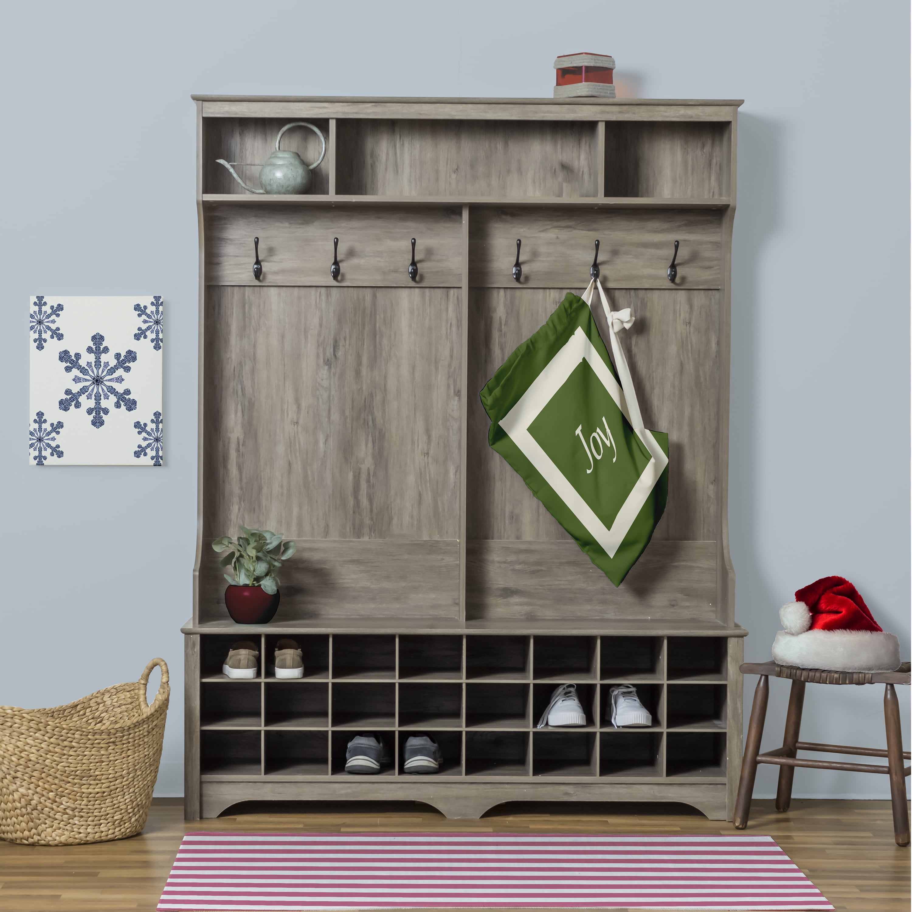 Simply Daisy Joy 18 x 29 in Fern Green Laundry Bag
