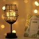thumbnail image 4 of Kaishengyuan Lámpara de mesa de alambre de metal negro Cesta de hierro Estilo jaula Luz nocturna Lámpara de escritorio retro con pilas para dormitorio [Clase energética A] (Copa de vino tinto), 4 of 8