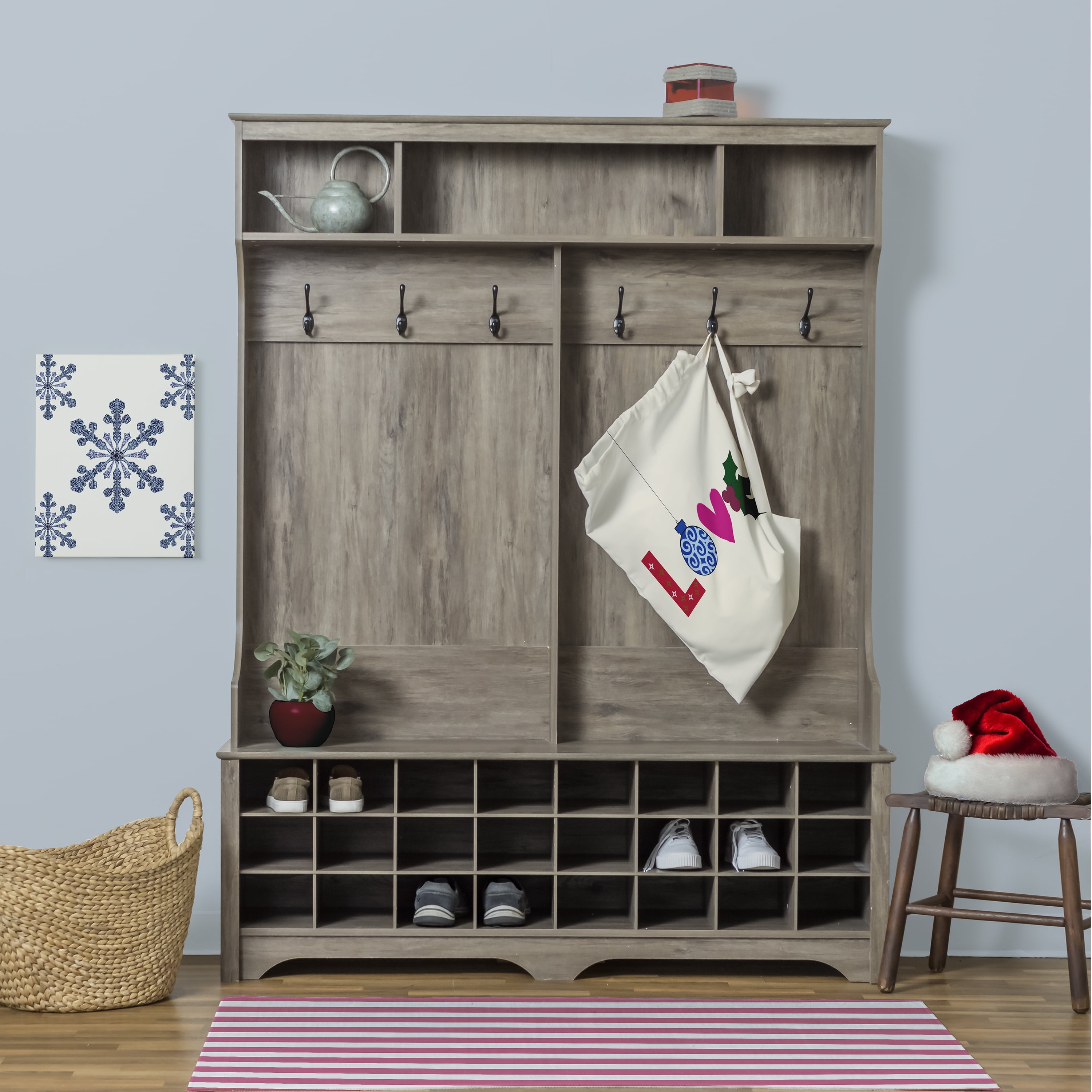 Simply Daisy Love 28 x 36 in Multi Laundry Bag
