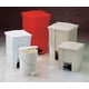 thumbnail image 5 of Bote de basura Rubbermaid Commercial Legacy 30 L rojo Step-On, 5 of 5