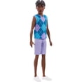 thumbnail image 1 of Muñeco Ken Barbie Fashionistas Style #253 con cabello castaño, 1 of 6