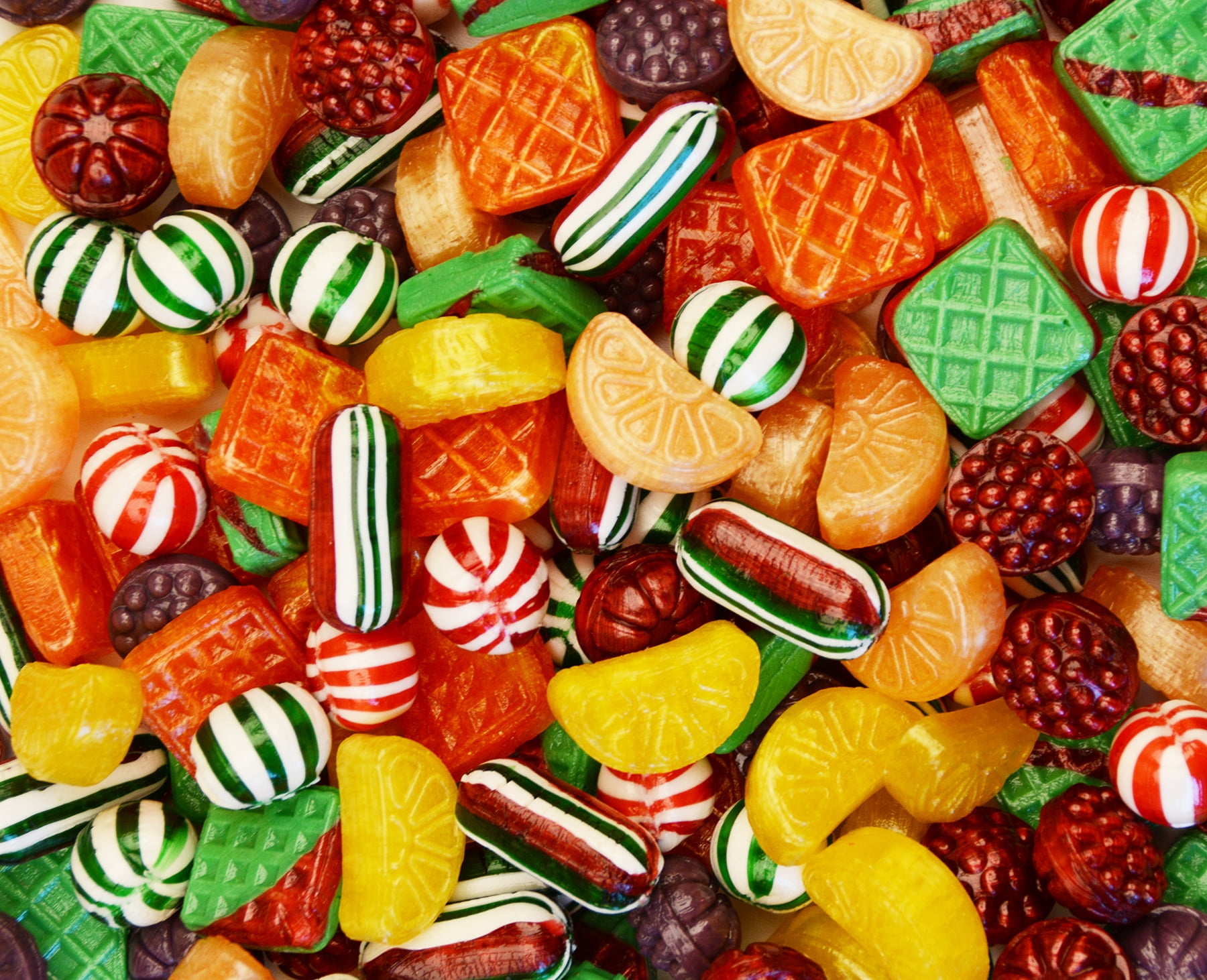 Washburn Candy Old Fashioned Hard Candy Canister 15.5 oz Holiday Gift and Treat