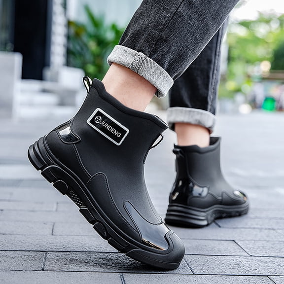 NOKIO Men’s Ankle Rain B𝗈𝗈𝑡𝑠 Wate𝗋proof Wide Calf Rain Shoes with Comfortable Insole Fashion Round Toe Non-S𝗅ip Ru𝖻𝖻er D𝖾𝖼k Boot Outdoor Work Mud Che𝗅sea Booties
