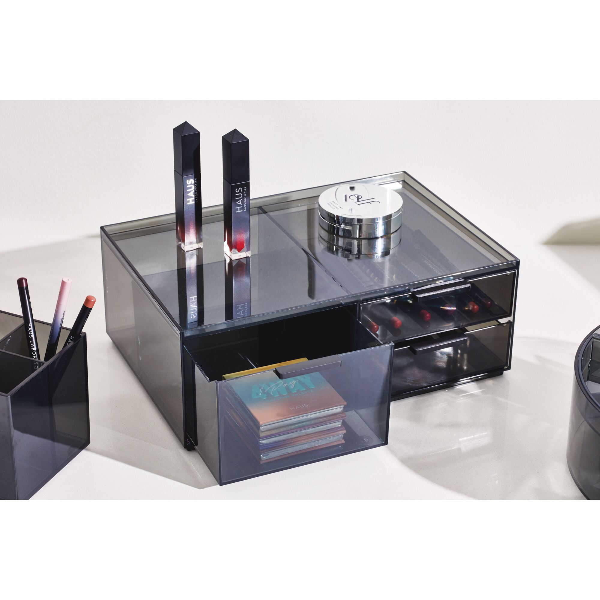 iDesign 95309EU Makeup Organizer 10 Pot 3 Compartiments Collection Exclusive Sarah Tanno Rangement Maquillage en Plastique pour pinceaux et Crayons 4 x 10,7 Transparent 