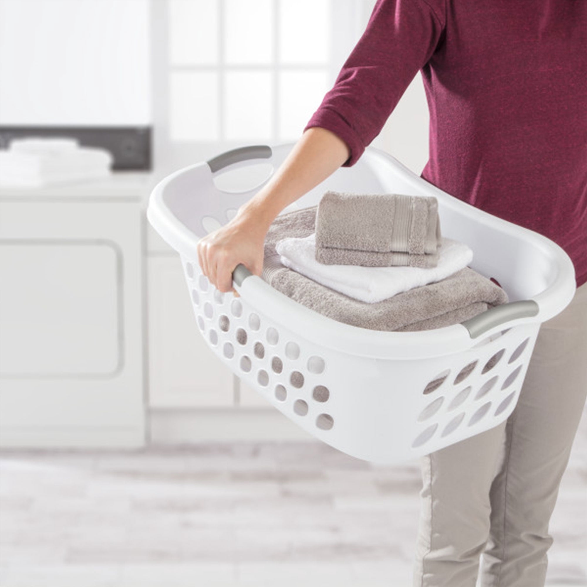 Sterilite Ultra HipHold 1.25 Bushel Plastic Clothes Laundry Basket, 12 Pack