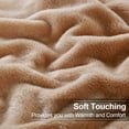 thumbnail image 4 of Easeland Manta Suave Tamaño King Para Todas Las Estaciones, Cálida Y Difusa, De Microfelpa, Ligera, Térmica, Mantas De Forro Polar Para Sofá Cama, Sofá, 90 X 108 Pulgadas, Color Camel, 4 of 5