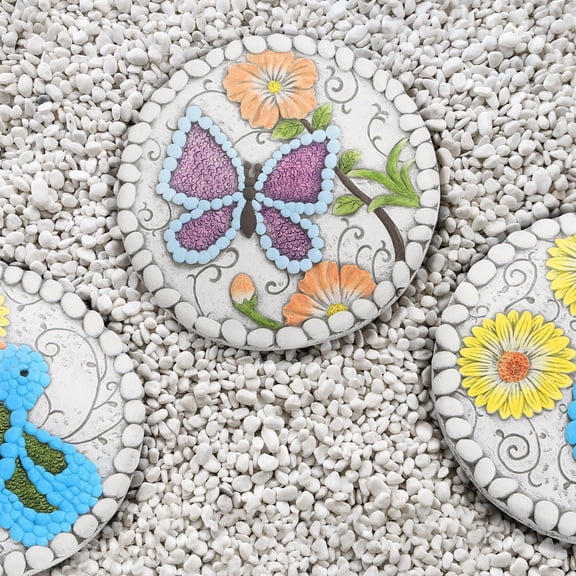 Set of 2 Butterfly & Hummingbird Stepping Stones, 10 Inch Round Garden Decor for Walkway, Hand Painted Outdoor Patio Decorations, Ideal Christmas & Gardening Gifts