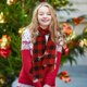thumbnail image 4 of Bufanda de Navidad Mujer Invierno Pañuelos con Estampado de Renos Bufandas para Mujer Invierno Foulard de Tela Escocesa Suave Cálida Fular Mujer con Temática de Navidad Accesorios de Ropa de Navidad, 4 of 5