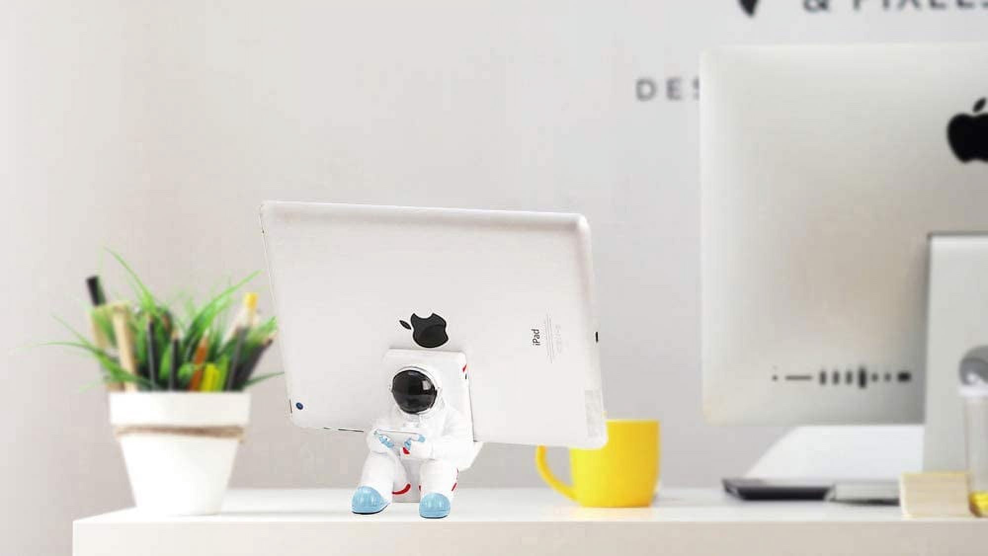 Phone Holder for Desk, Creative Astronaut Cell Phone Stand Tablets Phone Holder Phone Supporter for iPhone, Ipad, Samsung Phone (A)