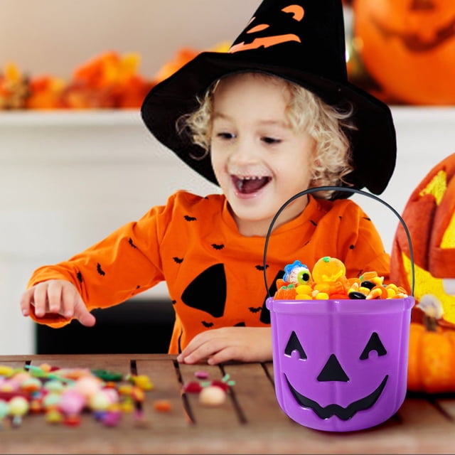COM1950s Halloween Pumpkin Bucket,Candy Bucket with Practical Handle,Versatile Decor for Adults Halloween Parties,Featuring Smile Design,Compact Size 7.1X5.3 Inches