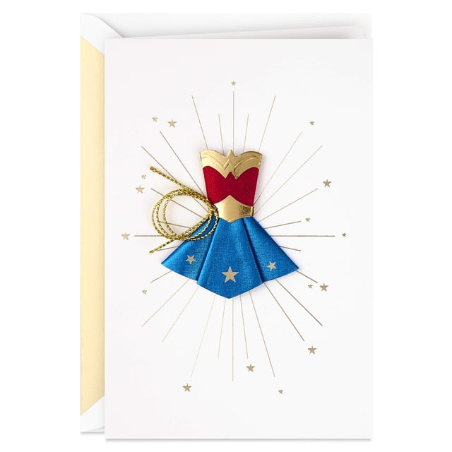 Tarjeta de cumpleaños Hallmark Signature con diseño de Mujer Maravilla