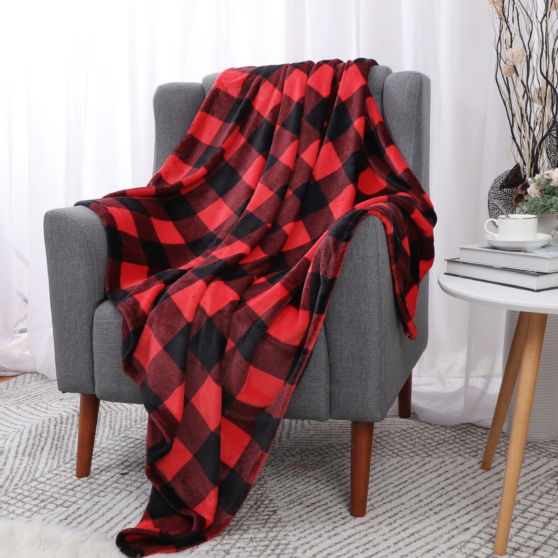 PiccoCasa Decorative Plaid Flannel Fleece Blanket, Red and Black Throw