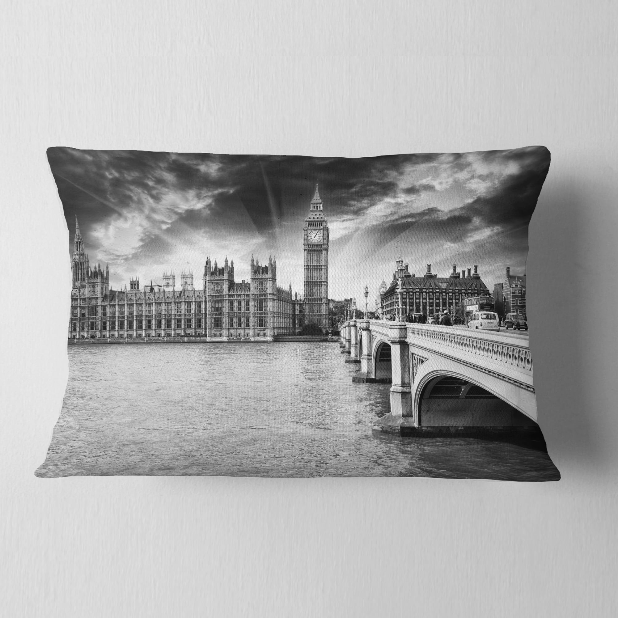 Designart Westminster Palace in Gray Shade - Photography Throw Pillow - 12x20