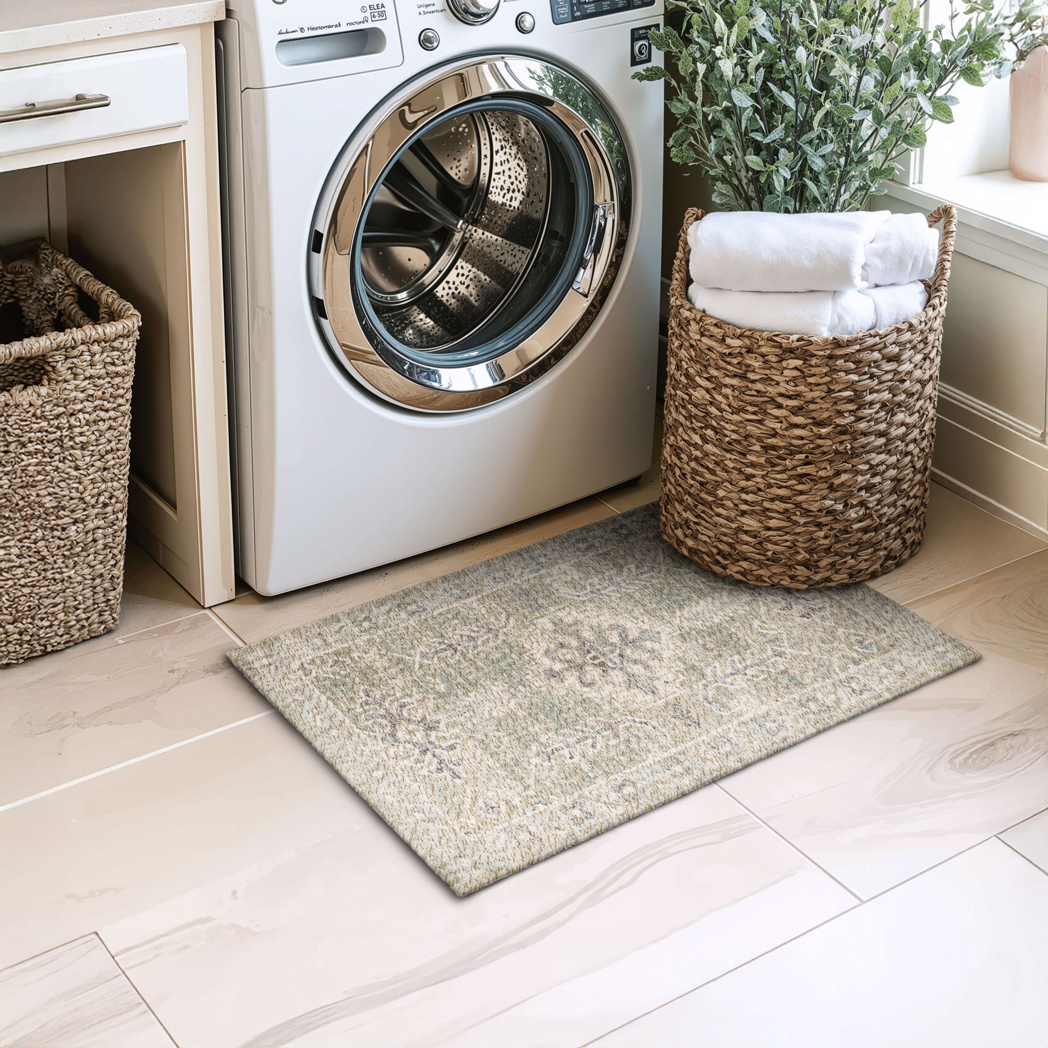 Mainstays Zula Acacia Low Pile Stain/Fade Resistant Polyester Indoor Accent Rug, Green, 1'8" x 2'10"