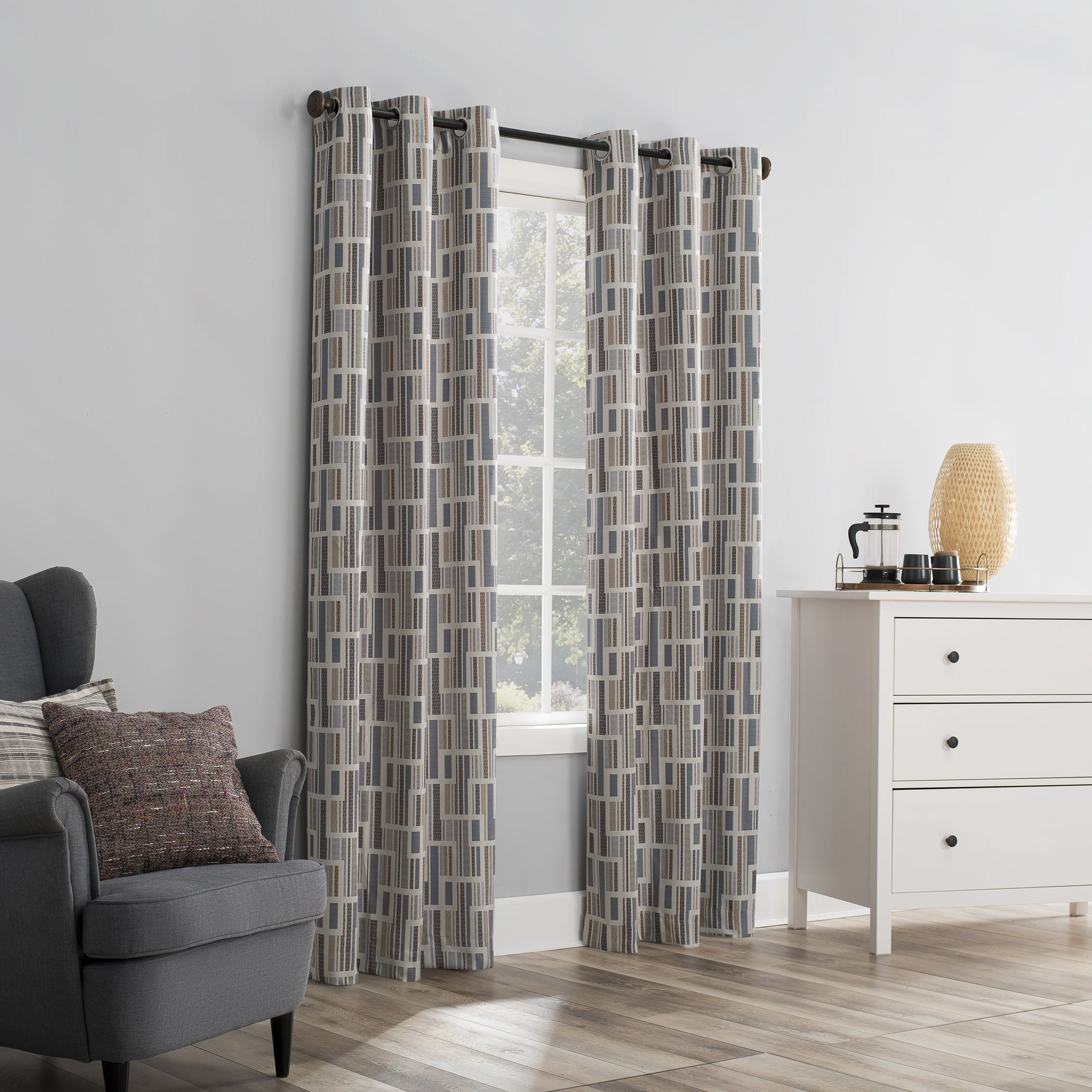Mainstays Blackout Grommet Single Curtain Panel, 1 Panel, Beige Geometric, 40"W x 95"L