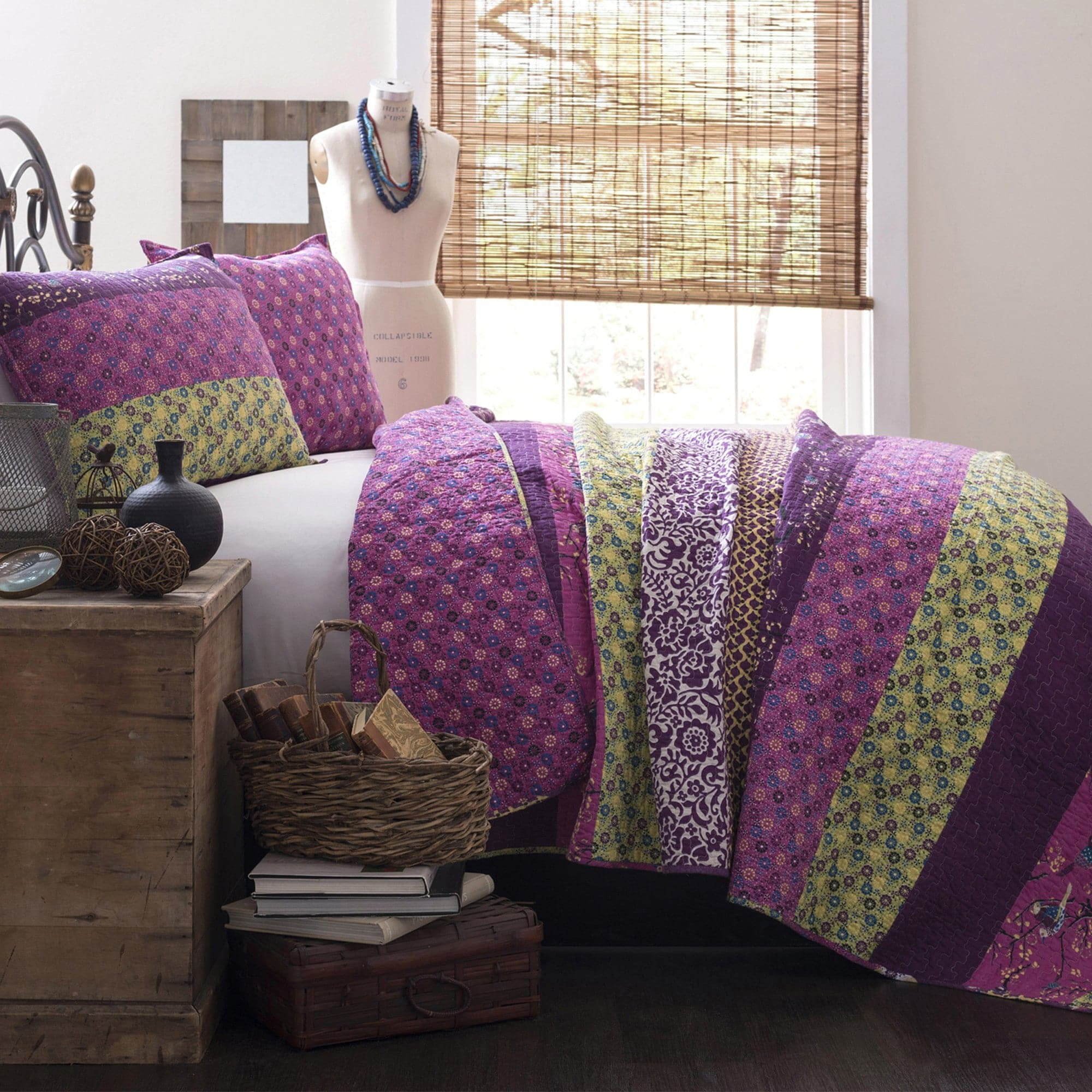 Lush Decor Royal Empire Stripe Cotton Reversible Quilt, Full/Queen, Plum, 3-Pc Set