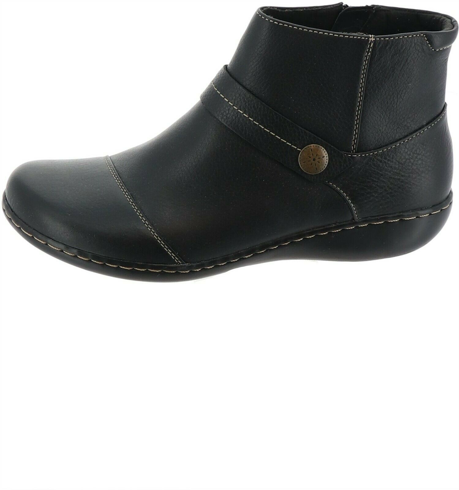clarks ashland pine ankle bootie