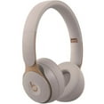 thumbnail image 1 of Beats Auriculares Supraaurales Inalámbricos Solo Pro con Cancelación de Ruido y Chip Apple H1 Marfil, 1 of 6