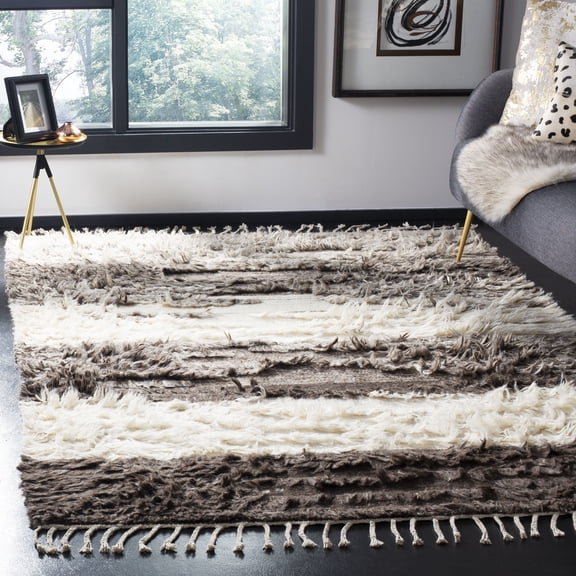 Safavieh Kenya Jona Camouflage Area Rug, Ivory/Gray, 5' x 8'