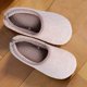 thumbnail image 4 of Zapatos de casa para mujer y hombre, Zapatos de casa suaves y cálidas antideslizantes para interior y exterior DQrwqpou Tenis De Mujer Tenis De Hombre, 4 of 5
