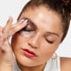 thumbnail image 4 of Clinique Take The Day Off™ Bálsamo Desmaquillante Facial con Carbón Activo - Protector Solar, 4 of 6