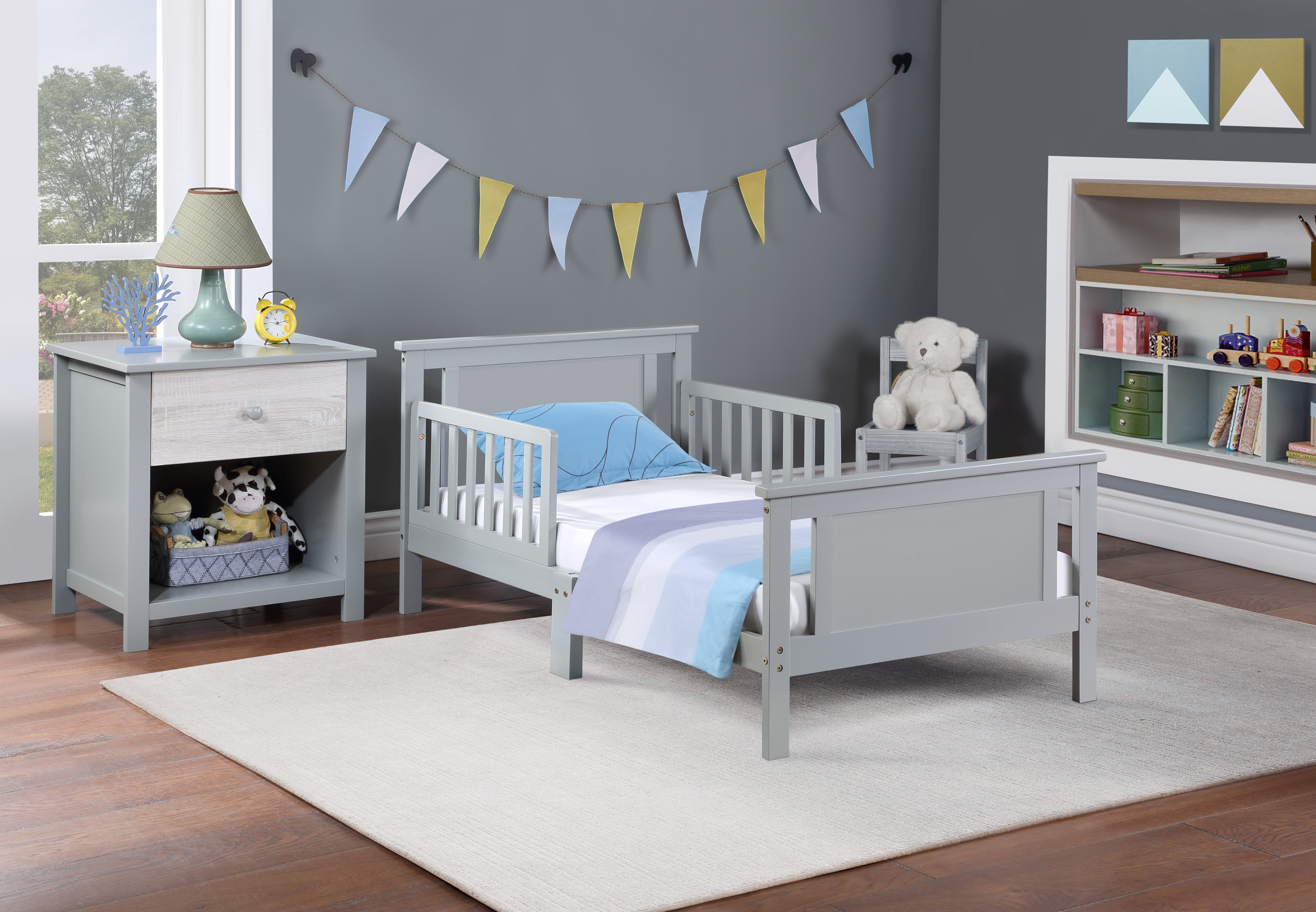 Olive & Opie Connelly Reversible Panel Toddler Bed in Gray/Rockport Gray