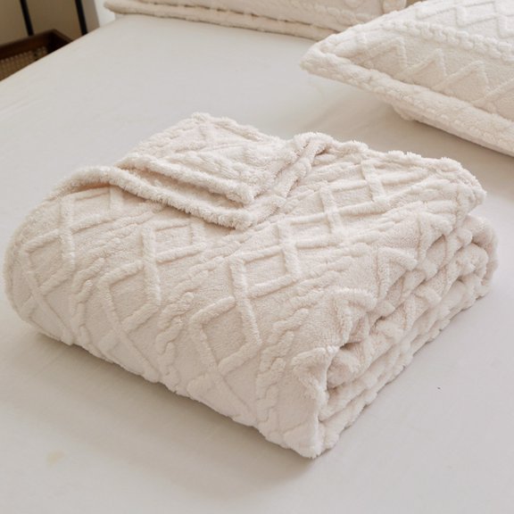 ROSEKIND Soft Plush Diamond Jacquard Blanket for Bed Couch Sofa, Warm Lightweight Decorative Home Blanket, All Season Cozy Blanket