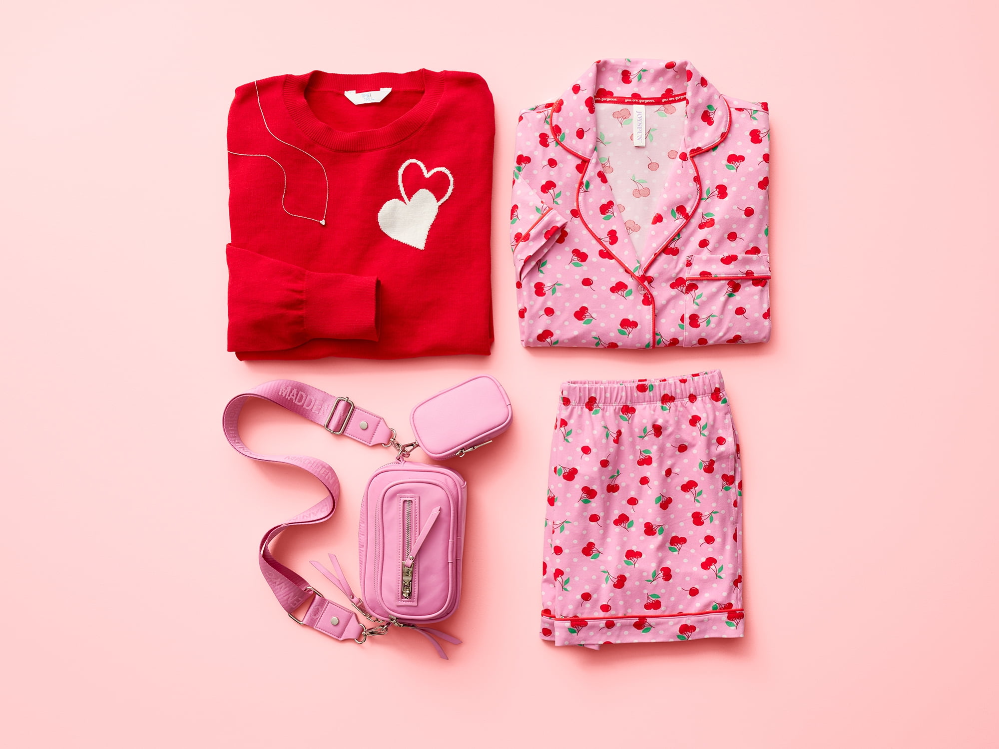 Joyspun Women's Dreamy Soft Collection Notch Collar Top and Shorts Pajama Set, 2-Piece, Sizes XS-3X