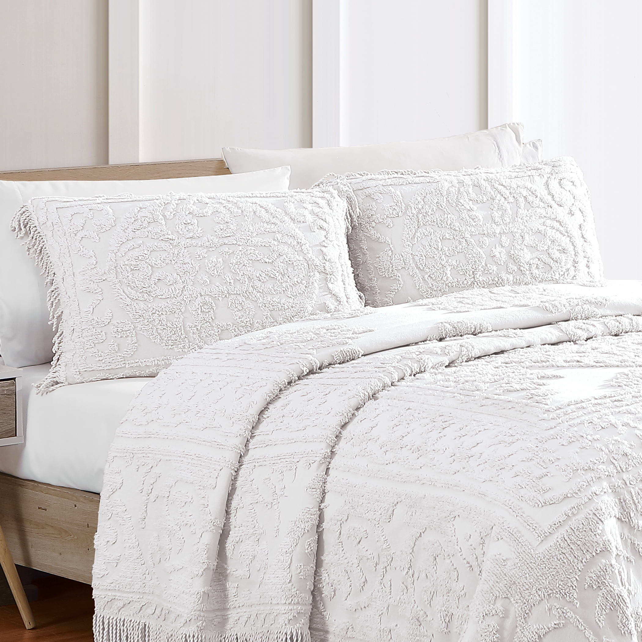 Collections Etc Luxurious Medallion Chenille Fringe Border Pillow Sham