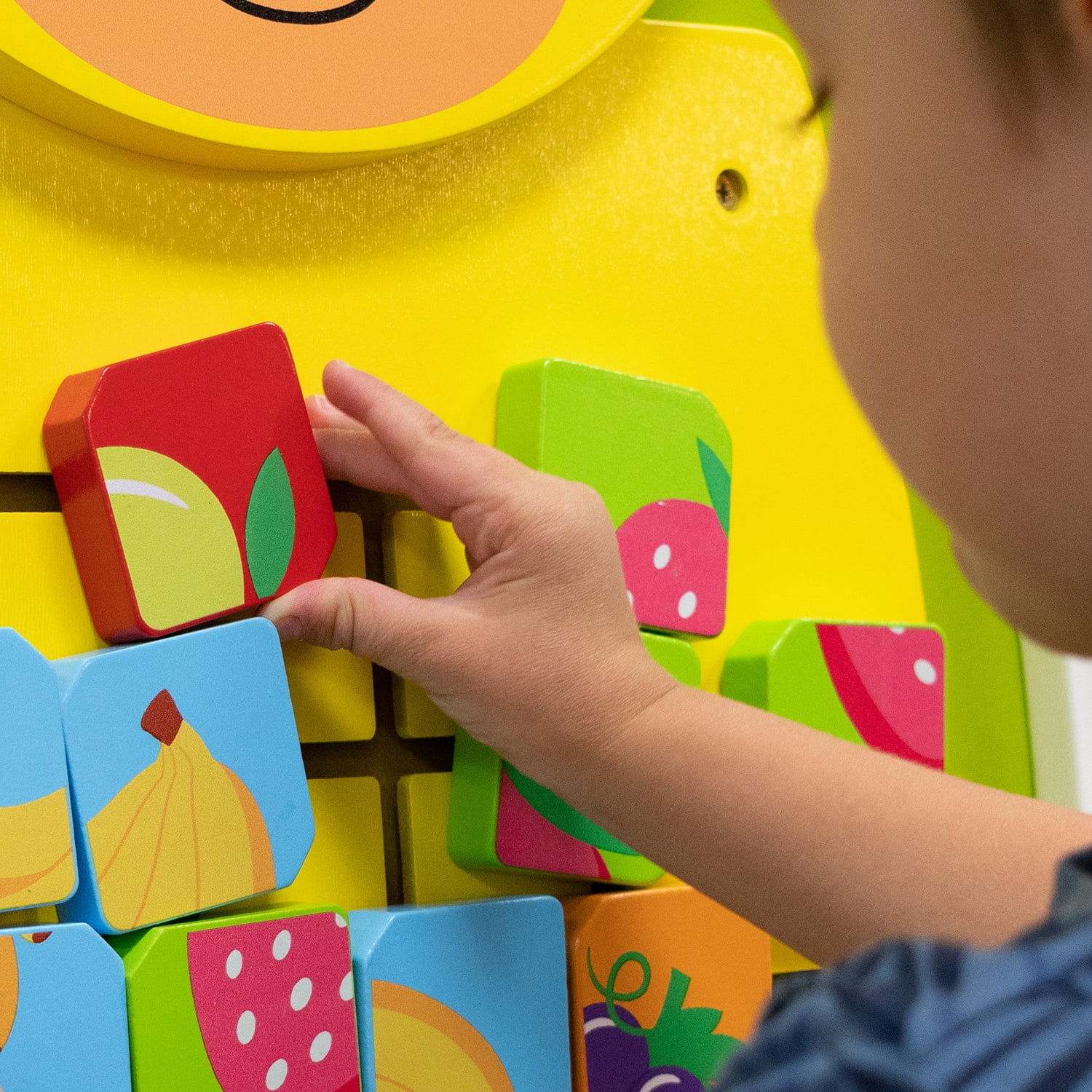 Learning Advantage Giraffe Activity Wall Panel