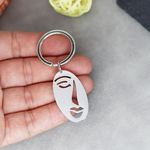 Stainless Steel Keyring Fashion Girl Face Keychain Punk Abstract Human Face Pendant Key Chain For Women Jewelry Party Gift