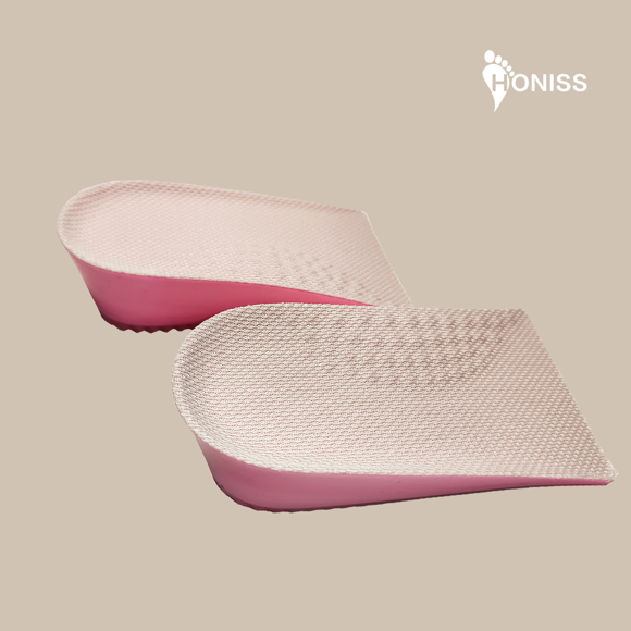 1 pair of new PU heightening insoles, shock-absorbing and non-slip, suitable for men and women in three heights, invisible heigh 1.5cm