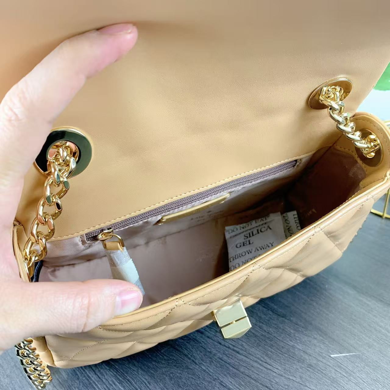 Kate Spade KJ949 Carey Quilted Small Flap Crossbody IN