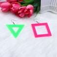 thumbnail image 2 of Pendientes de flores huecas de color fluorescente, pendientes sencillos, frescos y populares, pendientes triangulares cuadrados, joyería para las orejas para mujer, 2 of 3