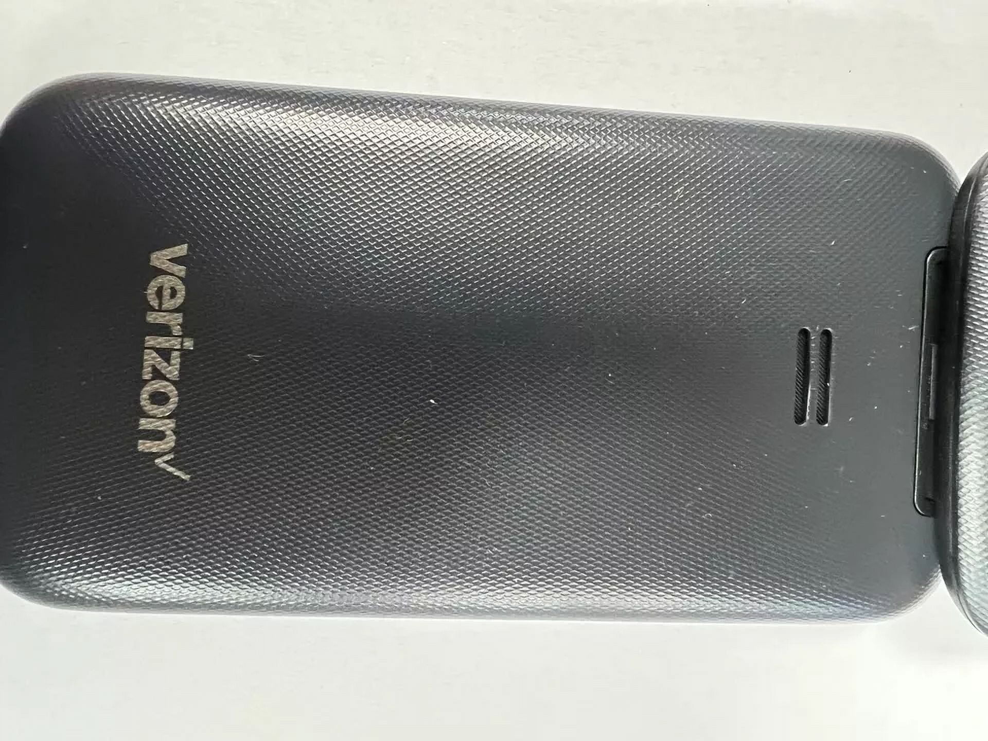 Open Box) Verizon, 4056SPP, TCL Flip Pro, Cell Phone, 4G LTE Flip