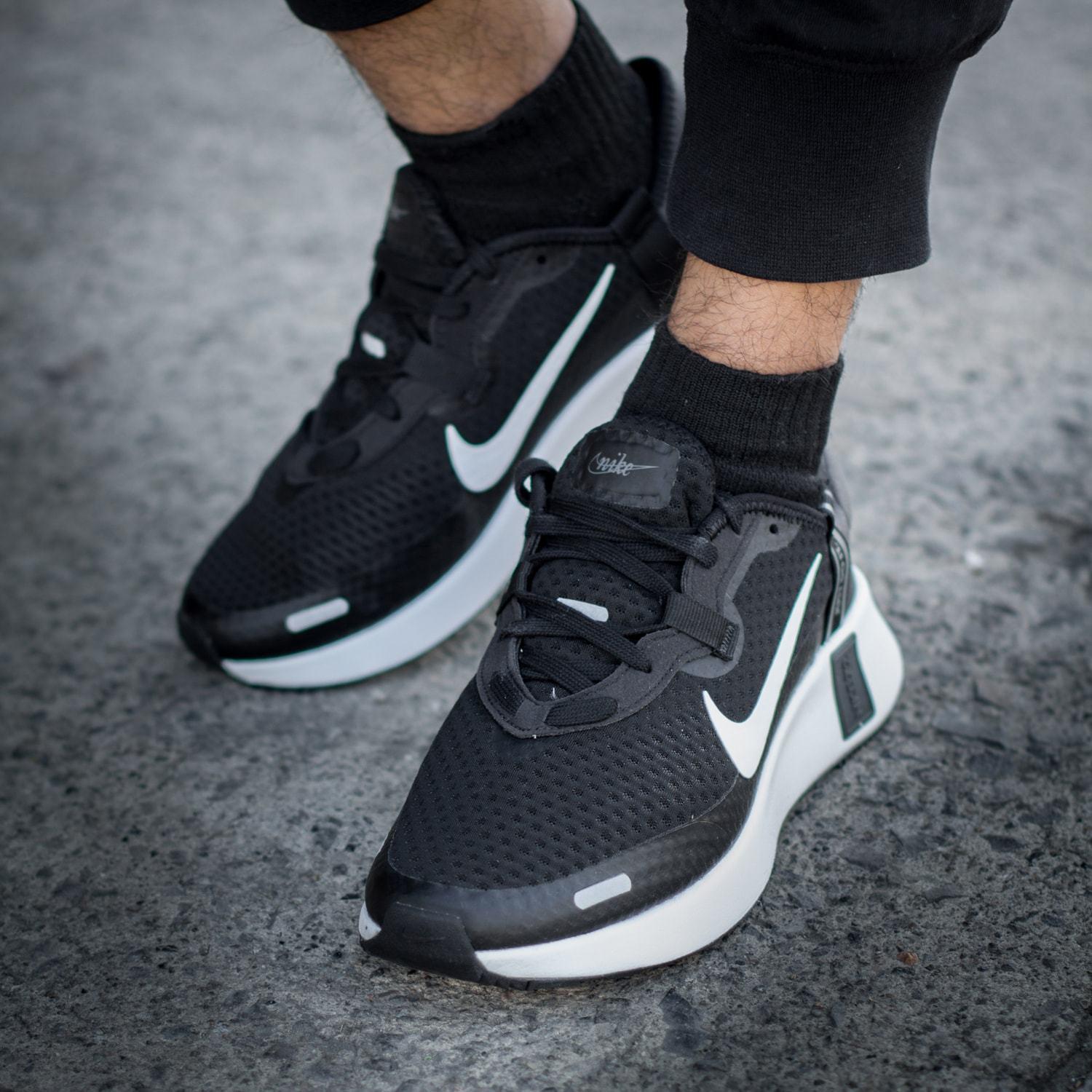 nike reposto black mens