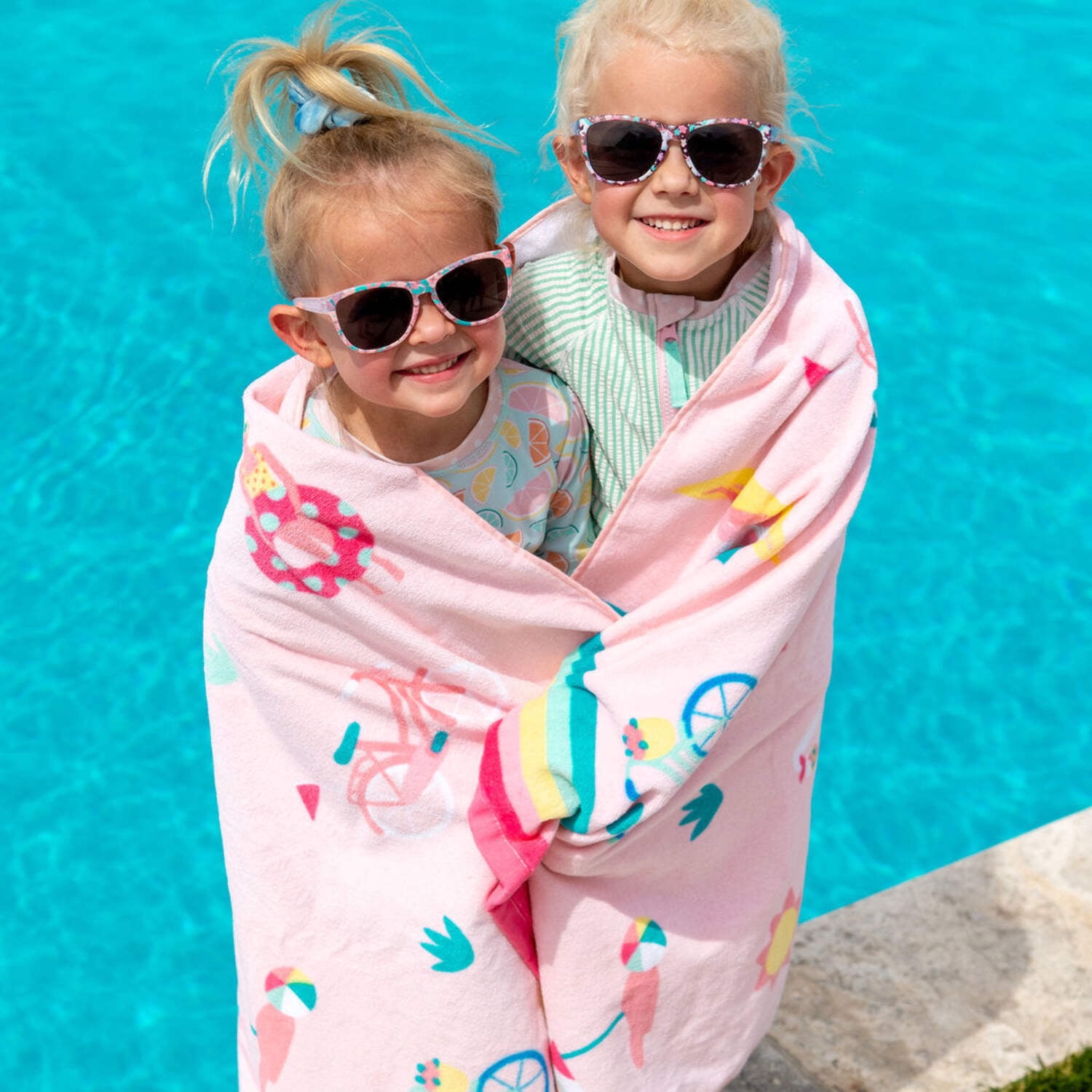 Stephen Joseph, Beach and Bath Towels, Toddler Towels for Travel, Pool, Beach, Cotton, Shark