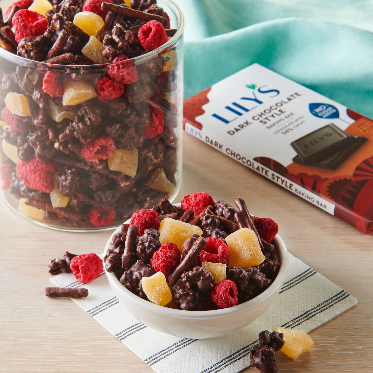 (3 pack) LILY'S Dark Chocolate Style Baking Bar, No Sugar Added, Gluten Free, 4 oz
