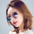 thumbnail image 4 of Gafas de sol modernas y elegantes con montura grande de estilo europeo y americano, fabricadas en PC y TAC, 4 of 5