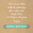 thumbnail image 3 of Carte de fête Hallmark, 3 of 6