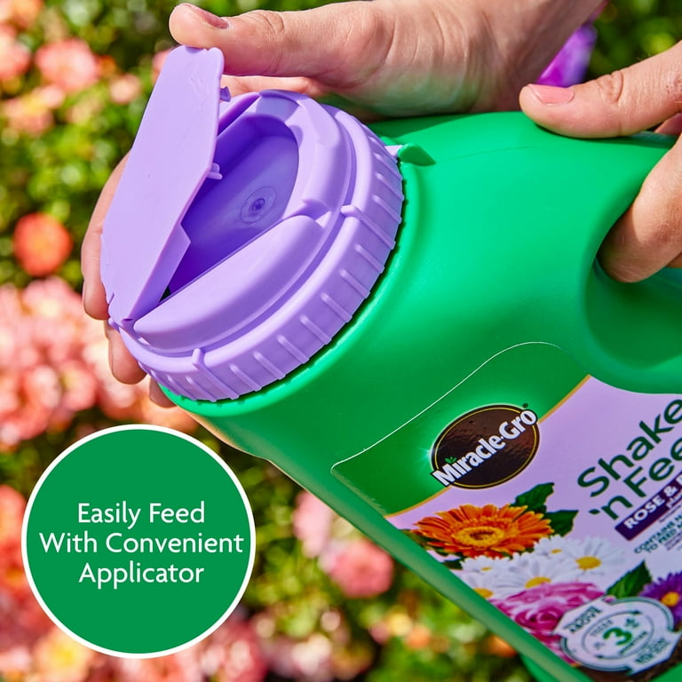 Miracle-Gro Shake 'N Feed Rose & Bloom Plant Food 4.5 lbs