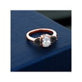thumbnail image 3 of Gem Stone King 2.22 Ct Oval White Topaz Black Onyx 18K Rose Gold Plated Silver Ring, 3 of 4