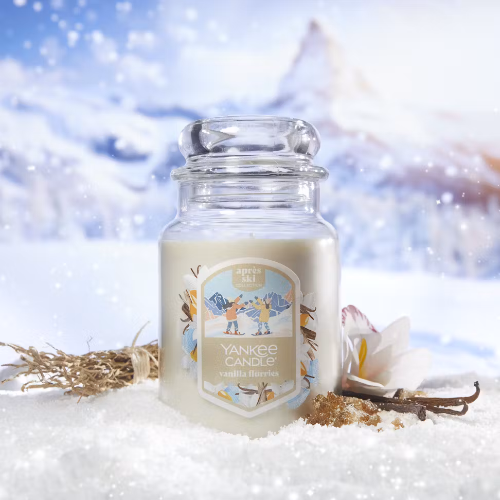 thumbnail image 3 of Yankee Candle Aprs Ski Collection Holiday Vanilla Flurries Limited Edition Large Classic Jar Candle, 3 of 3