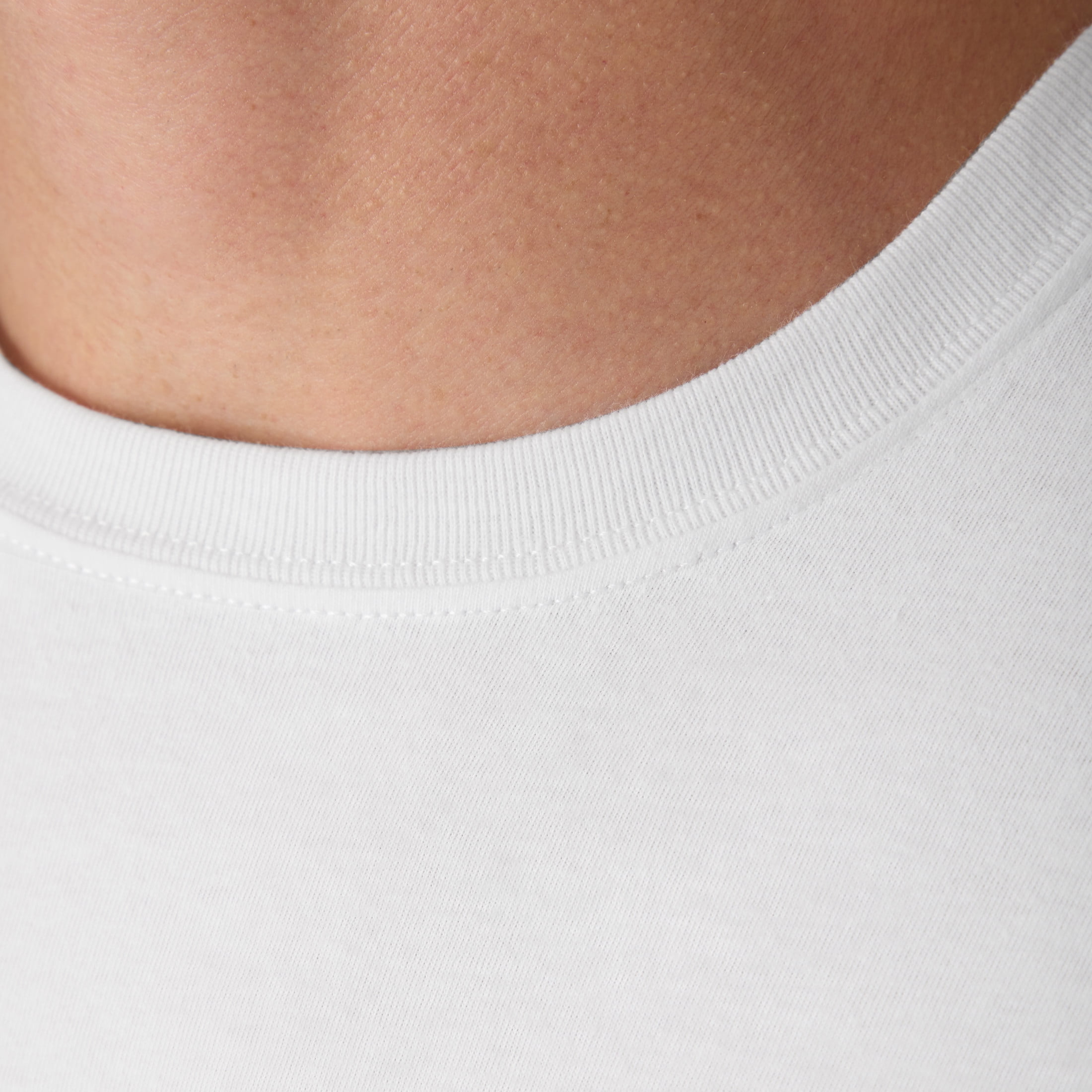 Hanes Mens Undershirt T-Shirt, 3-Pack, Cotton Stretch White T Shirts for Men, Stay-Tucked Crewneck