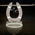 thumbnail image 4 of UPGRATOR 8Ud Protector Adhesivo Para Asiento De Inodoro Y Bidet Con Reducción De Ruido, 4 of 8